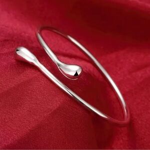 New Silver Women fine Water droplets bangles Bracelet